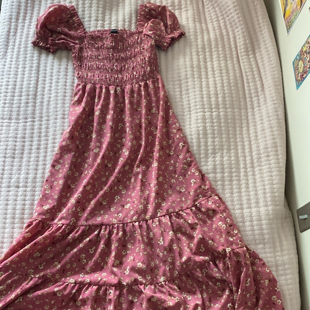 Pink floral puff sleeve smocked dress